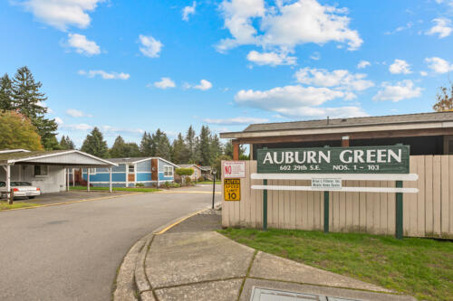 Auburn Green Community Entrance